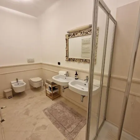 Elegante Im Zentrum In Der Naehe Des Meeres By Interhome Σενιγκάλια