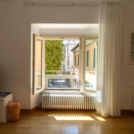 Elegante Im Zentrum In Der Naehe Des Meeres By Interhome *