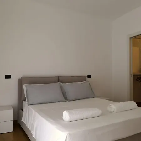 Elegante Im Zentrum In Der Naehe Des Meeres By Interhome Διαμέρισμα Σενιγκάλια