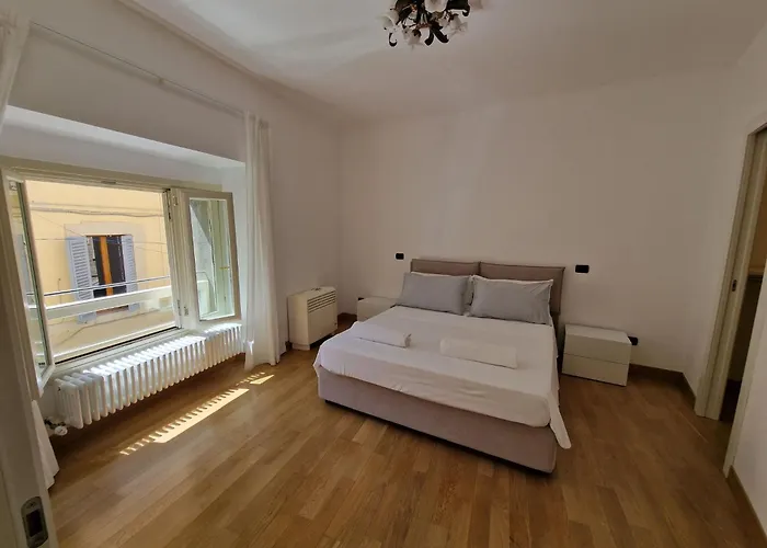 Elegante Im Zentrum In Der Naehe Des Meeres By Interhome Appartement